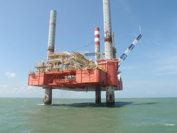Installation Works – Solar Powered AIS Class B for Cold Lay-Up Vessels