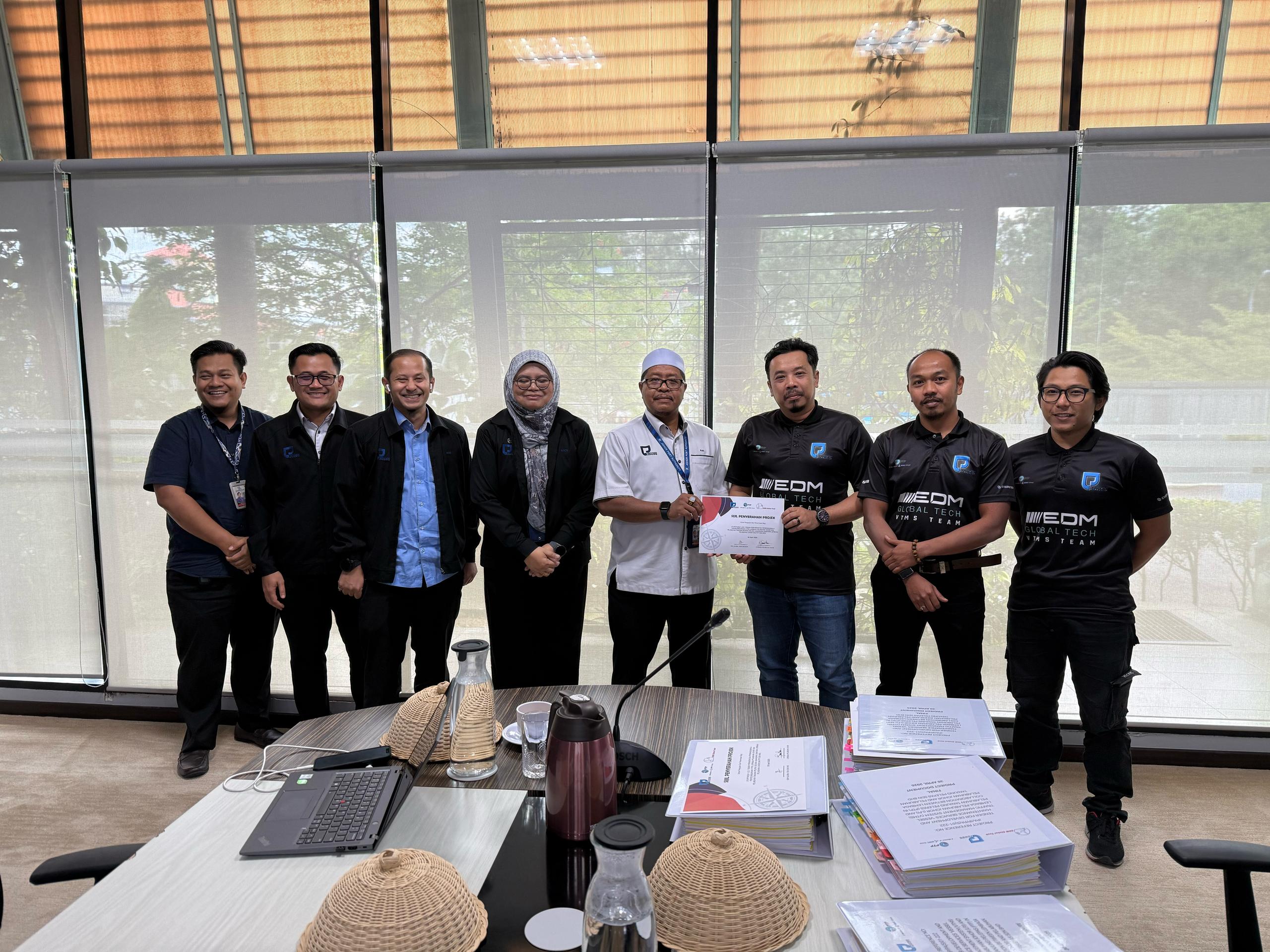 Lembaga Pelabuhan Johor and EDM Global Tech Hold Handover Ceremony for Upgraded VTMS System